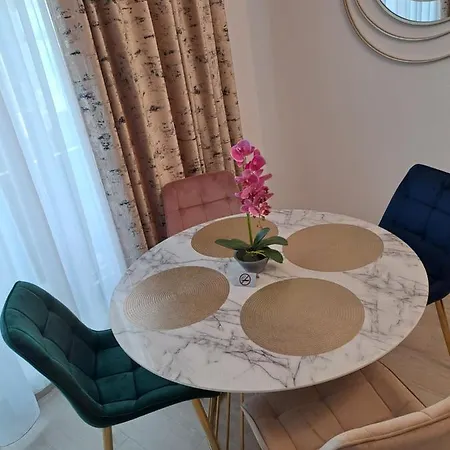 Appartement On Edda I Mamaia